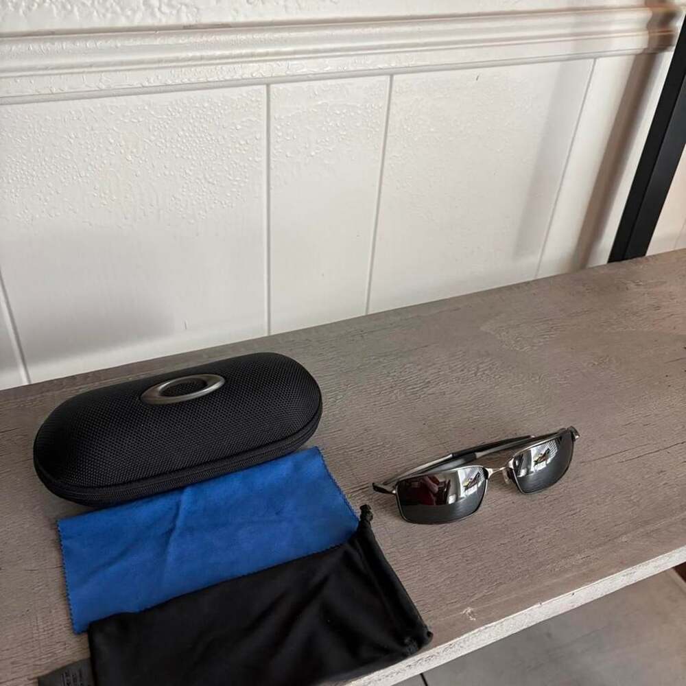 Oakley Square Wire Sunglasses Pewter Metal Dark Grey Lenses Complete Set